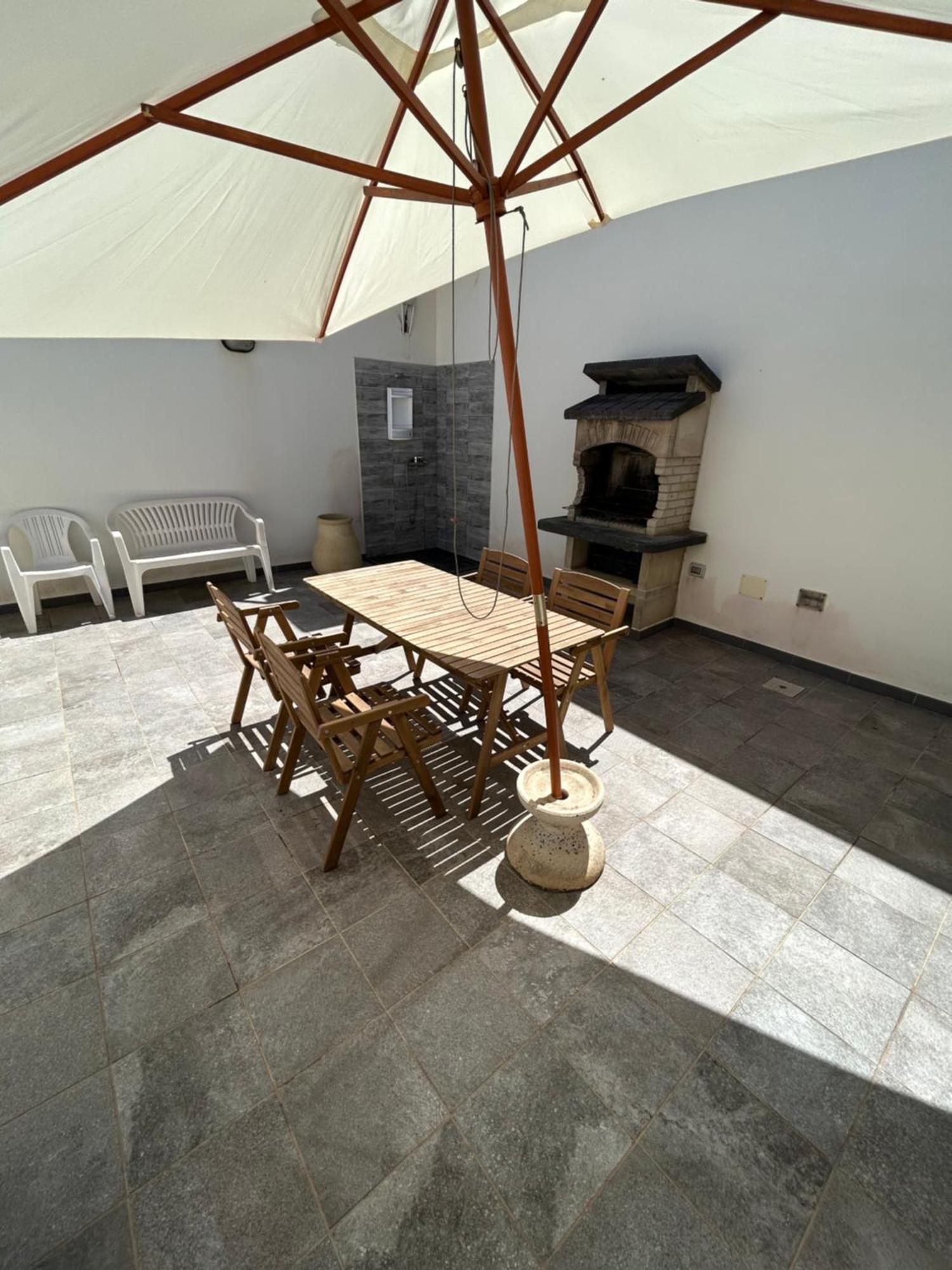 Sunshine Brand New Luxury House Villa Putzu Idu Exterior photo