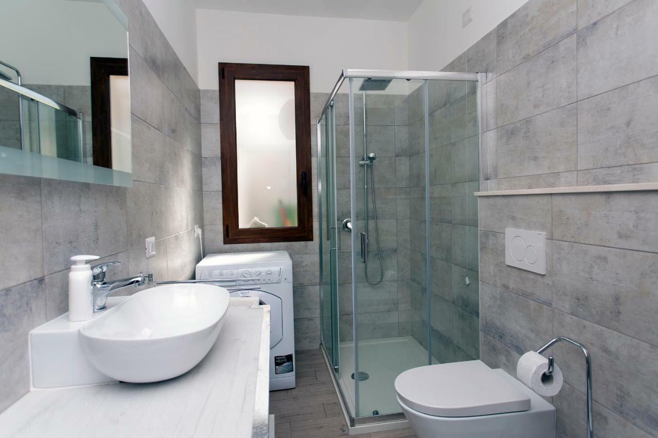 Sunshine Brand New Luxury House Villa Putzu Idu Exterior photo
